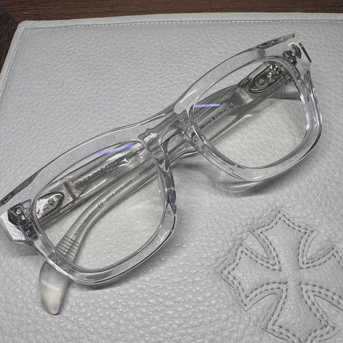 GLASSES